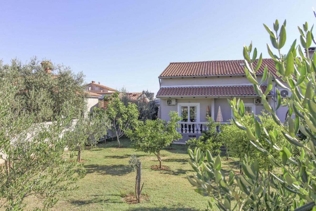 Ane In Pula - Istrien Hotel Exterior photo